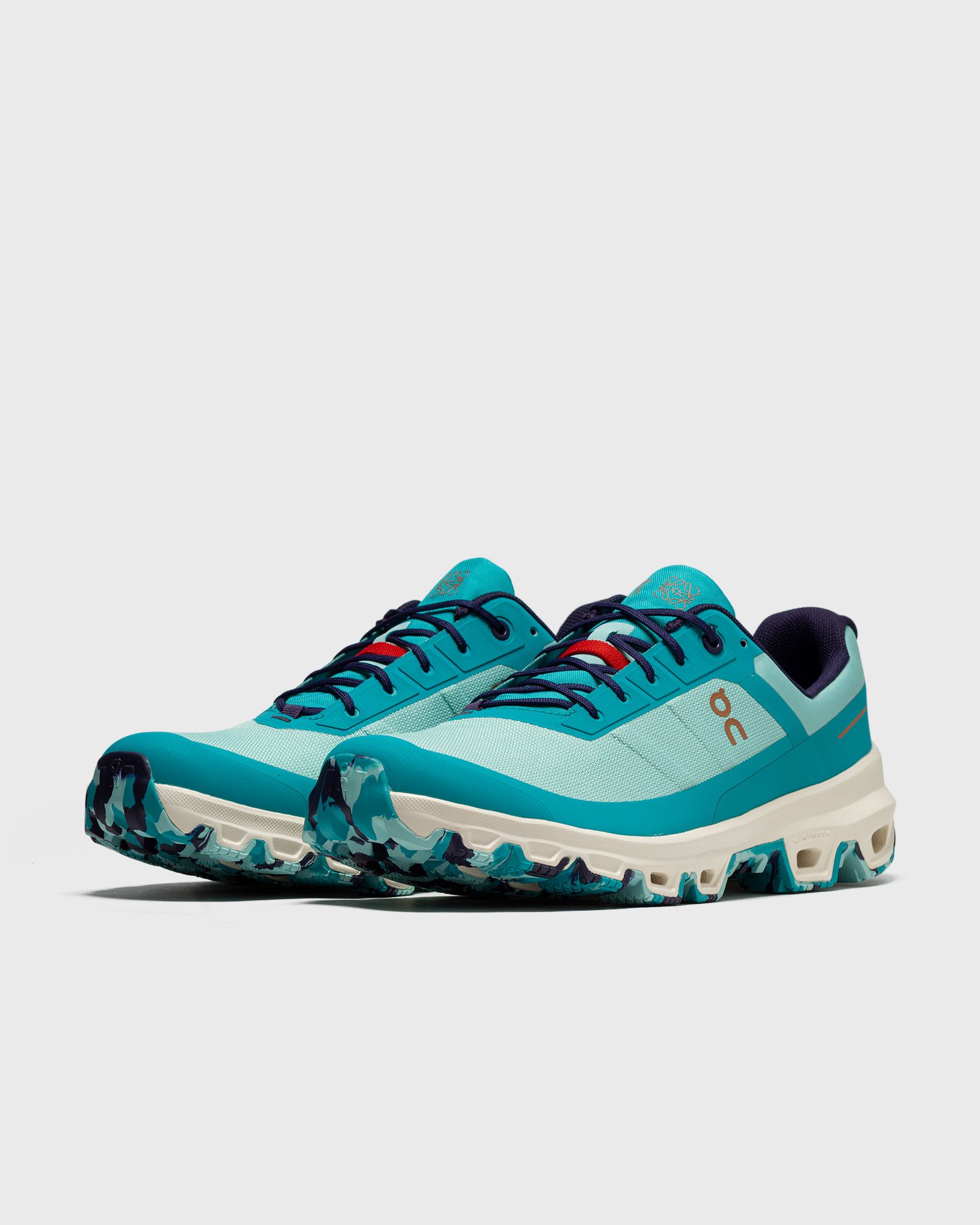 x LOEWE Cloudventure