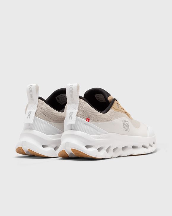 x LOEWE CLOUDTILT 2.0