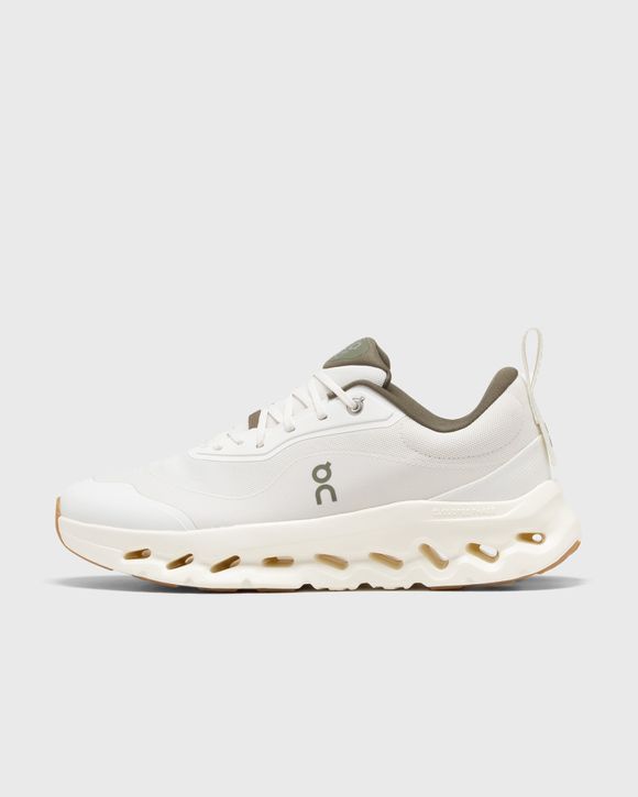 x LOEWE CLOUDTILT 2.0