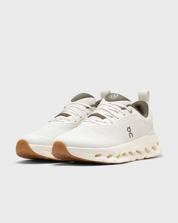 x LOEWE CLOUDTILT 2.0