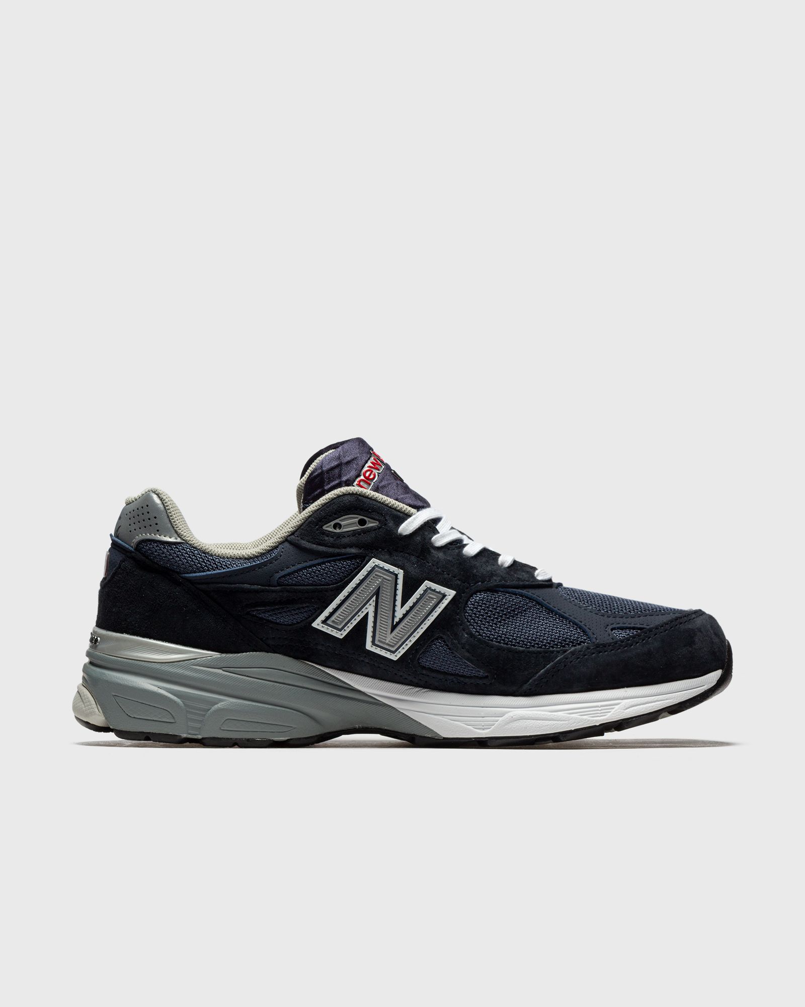 990v3