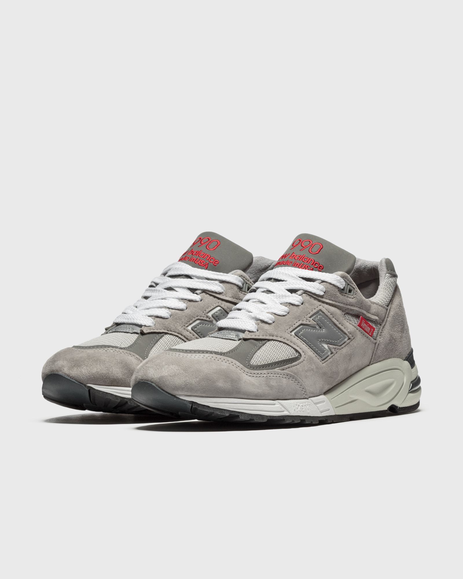 990 V2 'MADE IN USA'