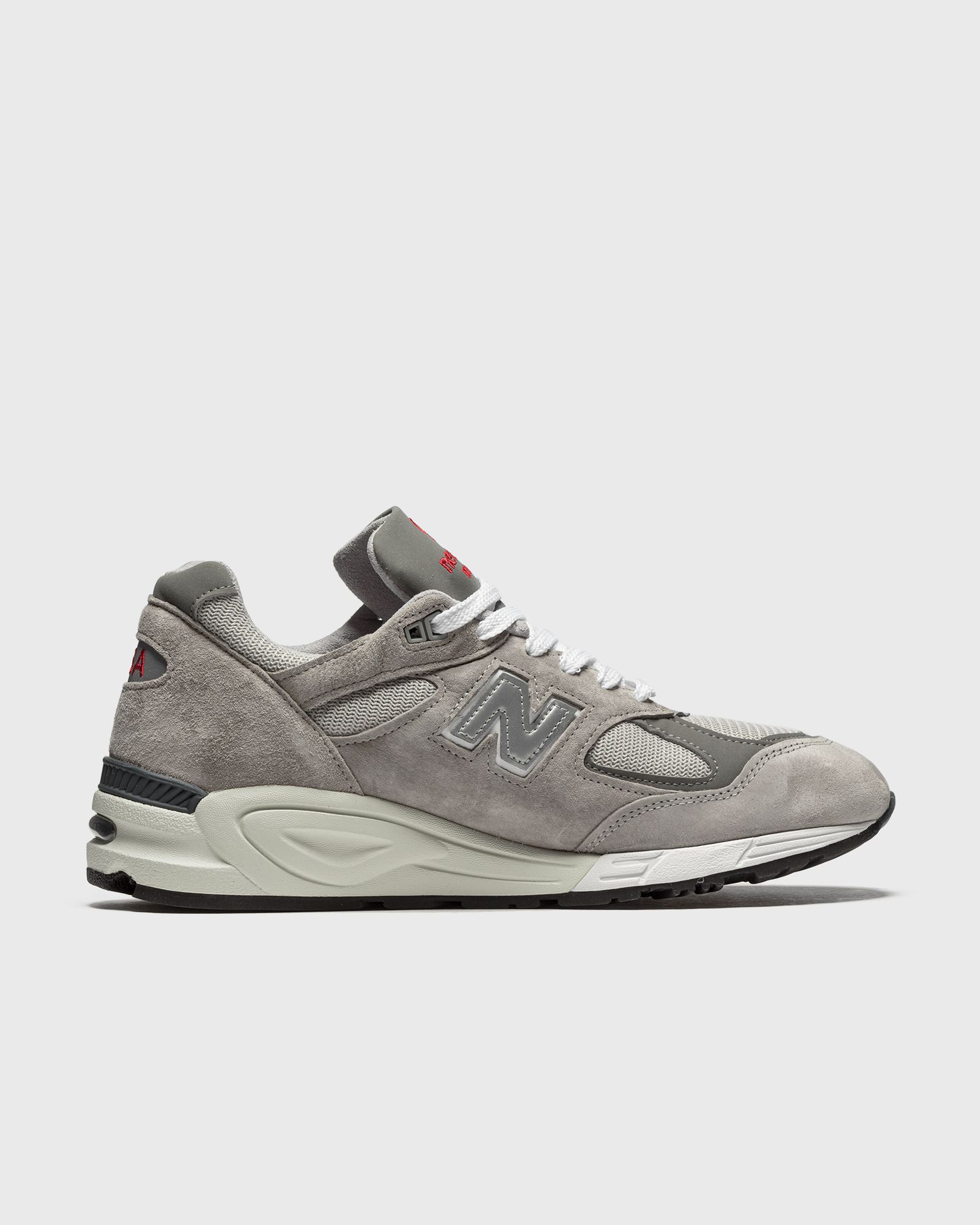 990 V2 'MADE IN USA'