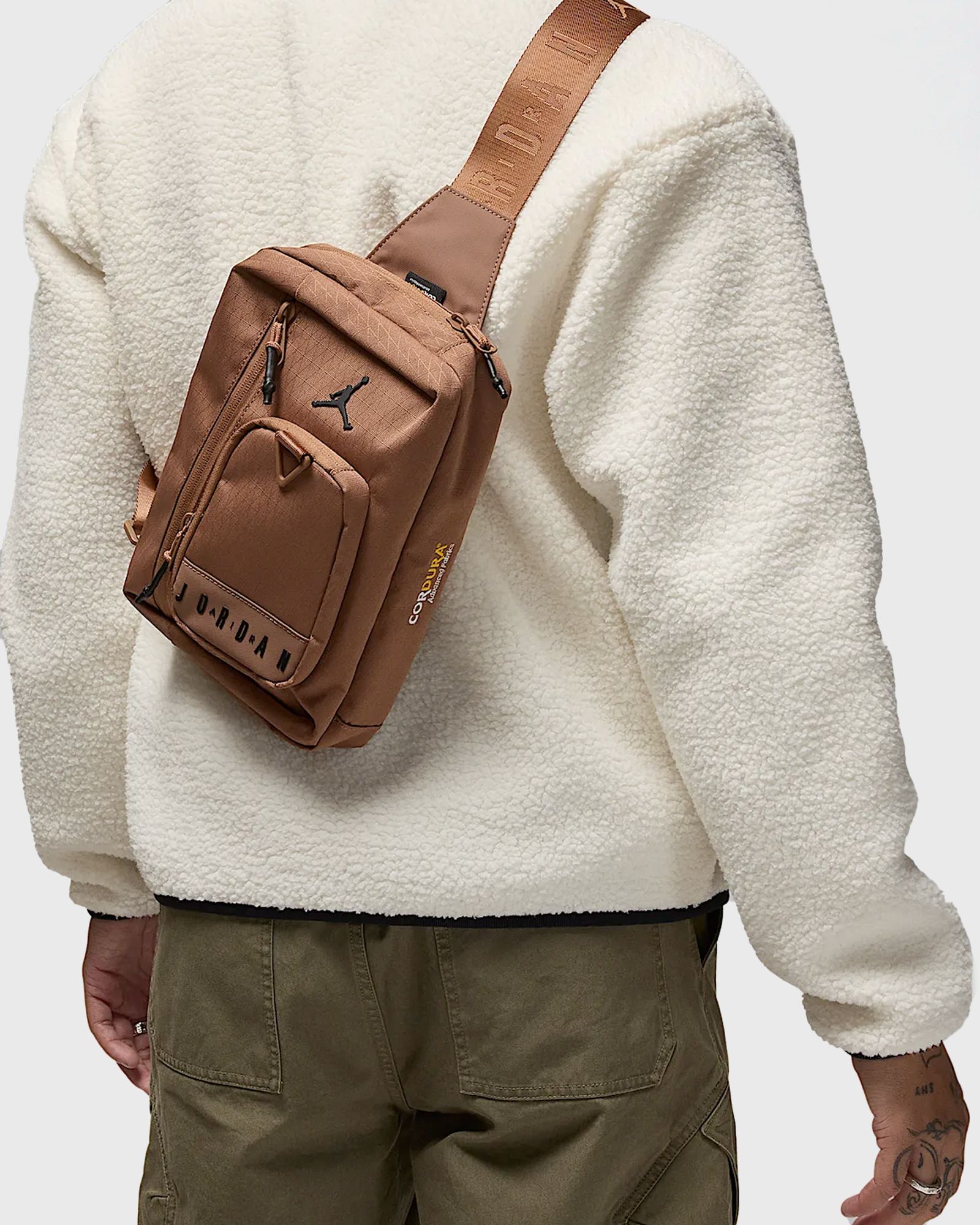 COLLECTORS CROSSBODY BAG