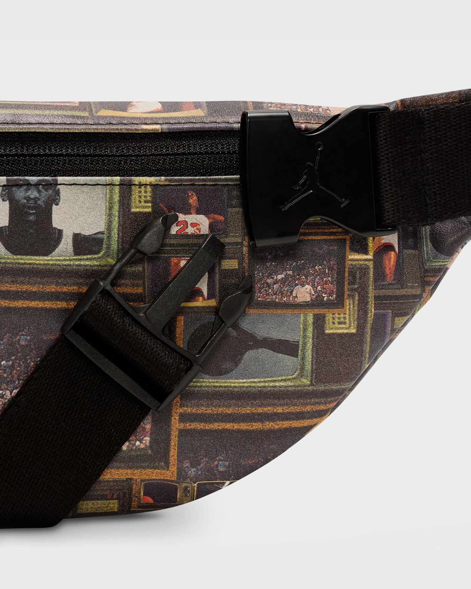 JAM BOROUGH GFX CROSSBODY BAG