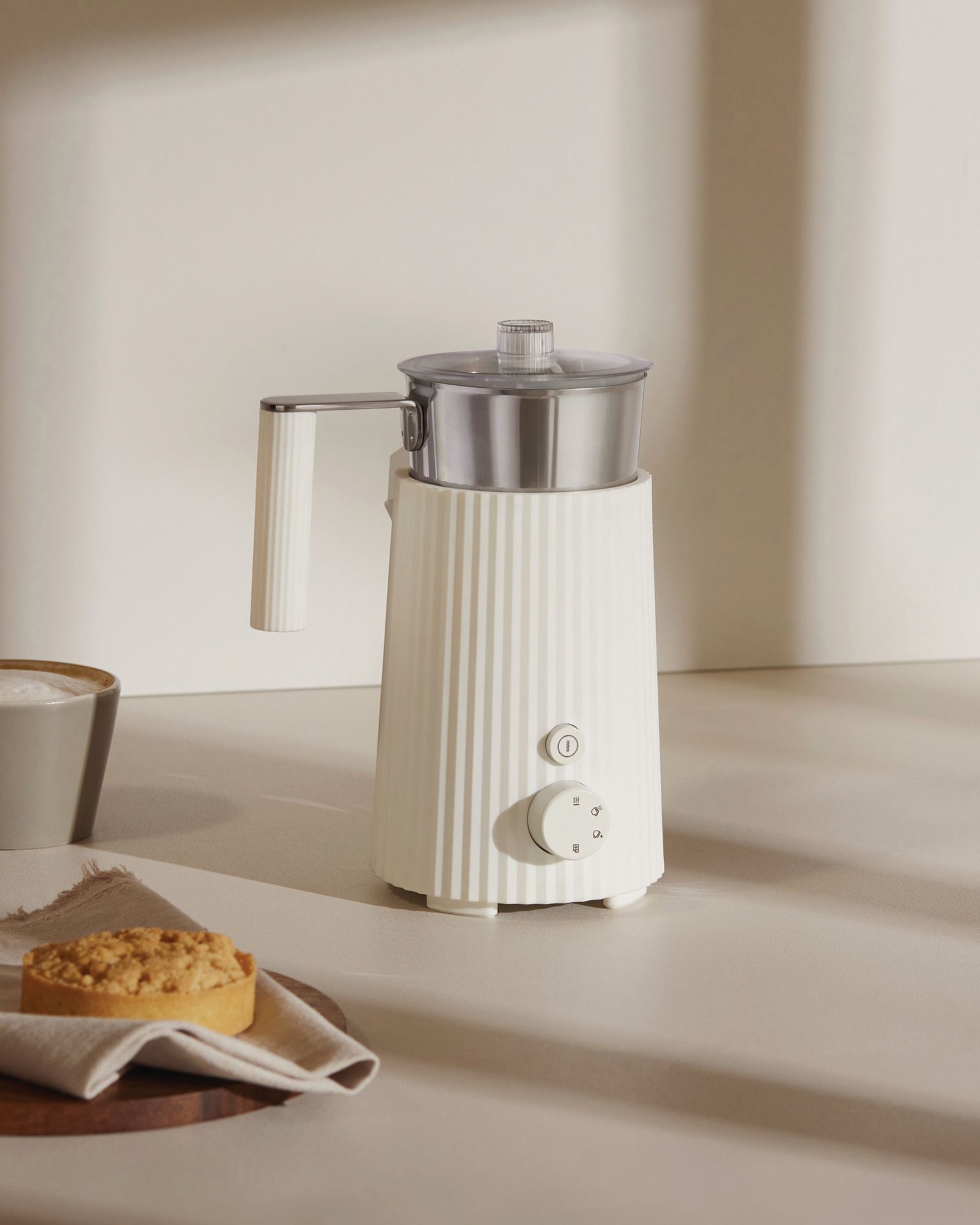 PLISSE MULTI-FUNCTION MILK FROTHER - EU PLUG