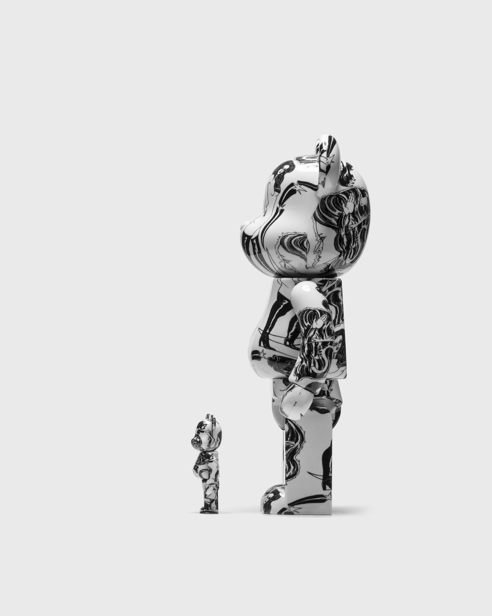 BEARBRICK 400% SAIKO OTAKE PLANET 2-PACK