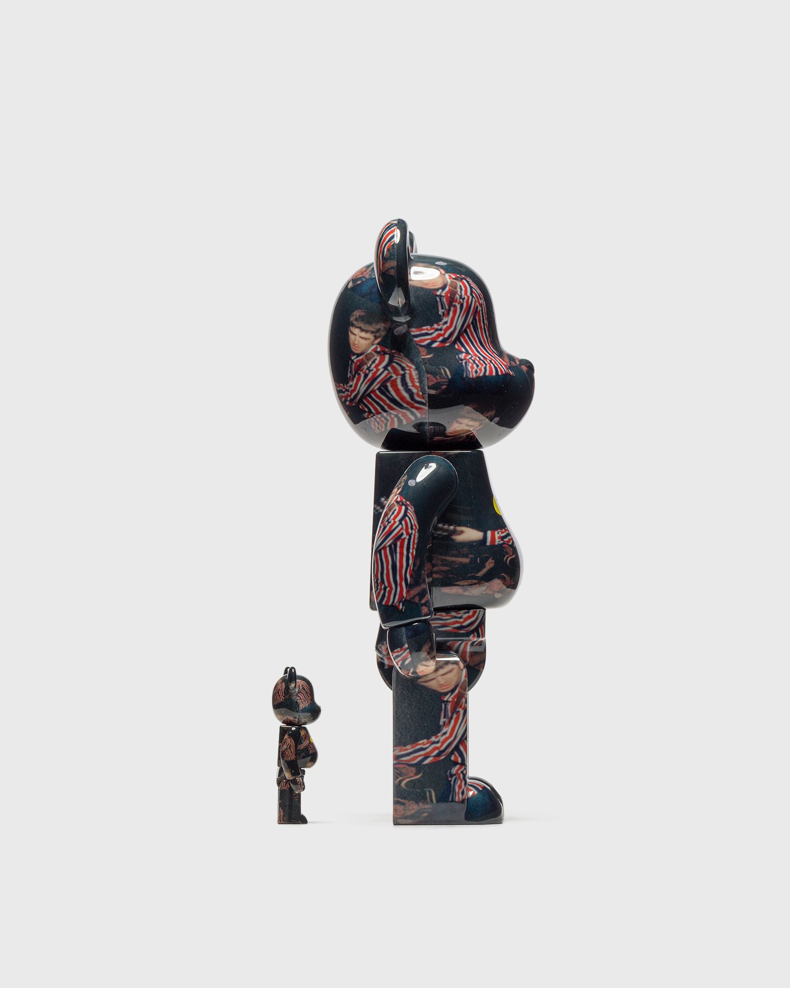 BEARBRICK 400% OASIS KNEBWORTH 1996 NOEL GALLAGHER 2-PACK