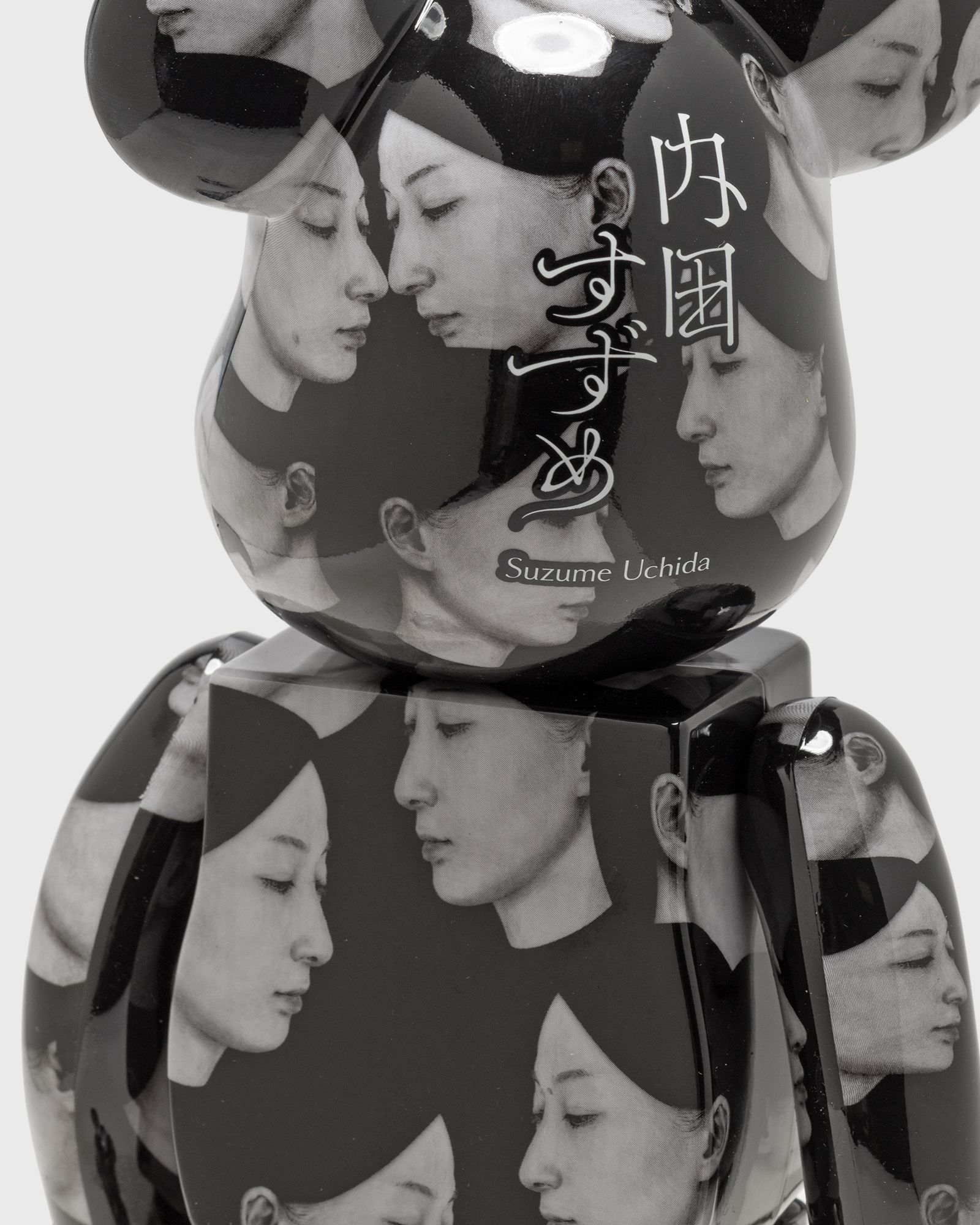 BEARBRICK 1000% BLACK SCANDAL MULTIPLE SELVES