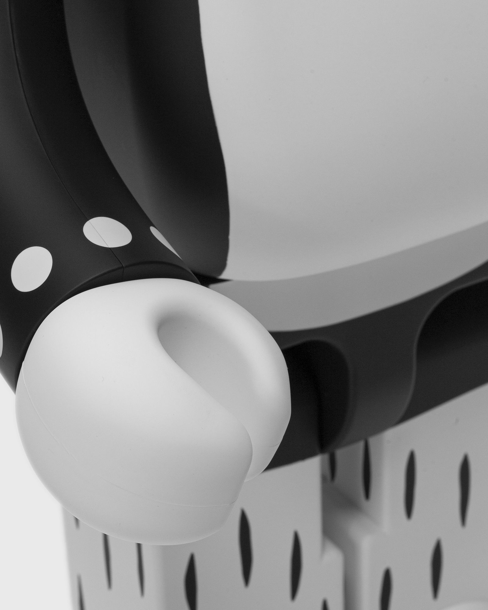 BEARBRICK 1000% BRIDGE SHIP HOUSE MATTHEW