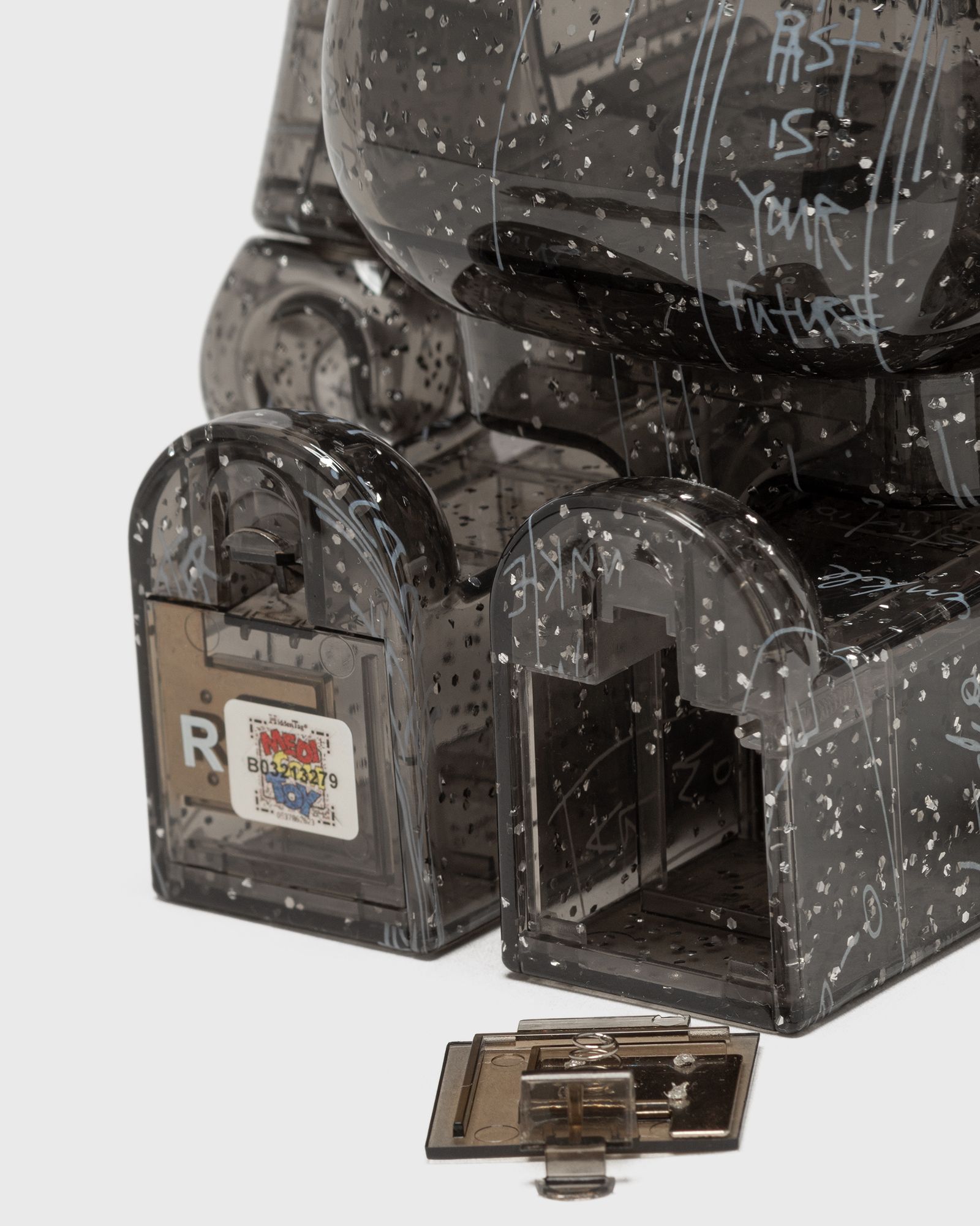 BEARBRICK 400% STUDIO:AR.MOUR X UNKLE 2-PACK