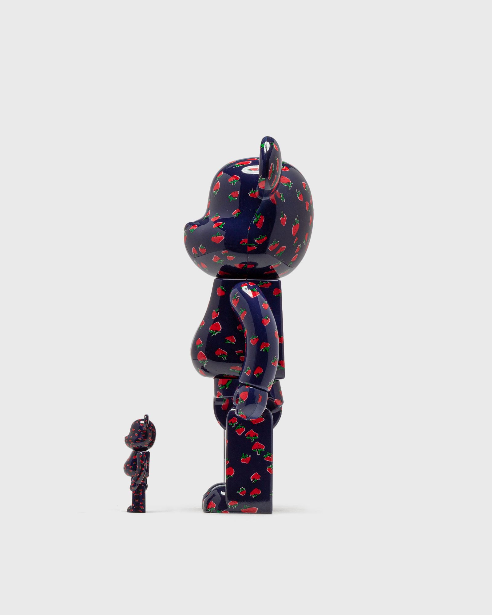 BEARBRICK 400% MUVEIL STRAWBERRY 2-PACK