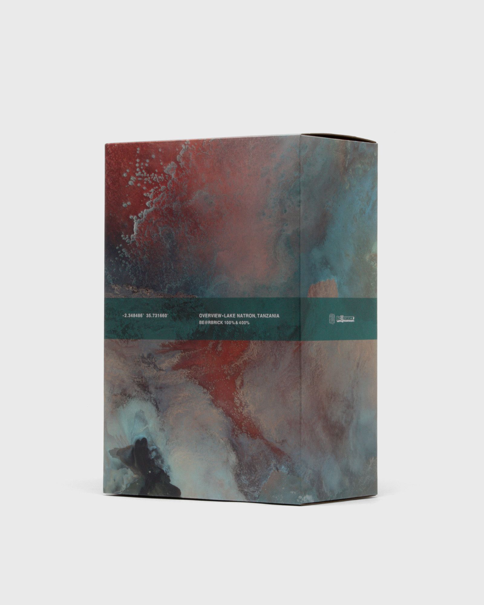 BEARBRICK 100% 400% BENJAMIN GRANT OVERVIEW LAKE NATRON