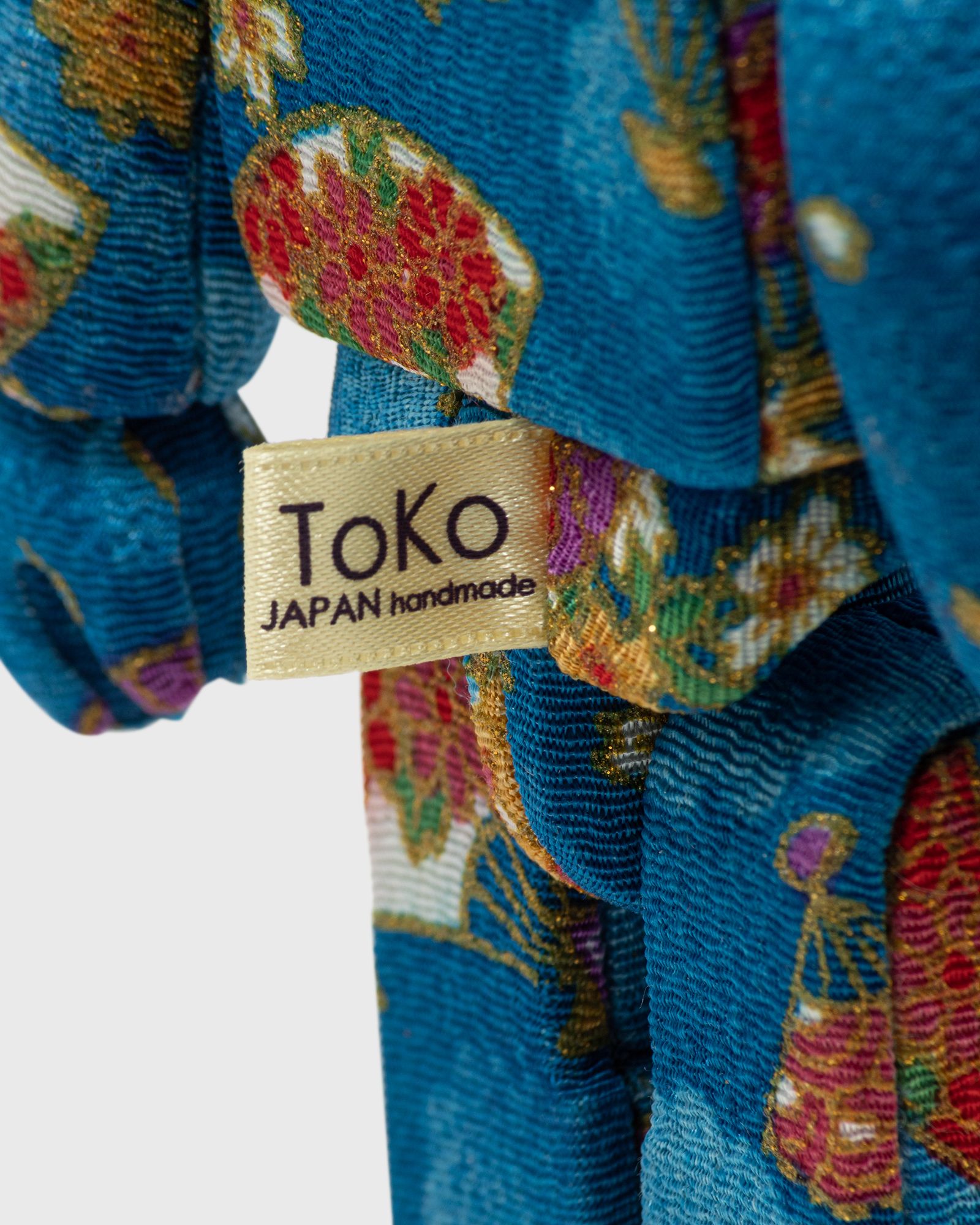 BEARBRICK KIMEKOMI FANS AND CHERRY BLOSSOMS