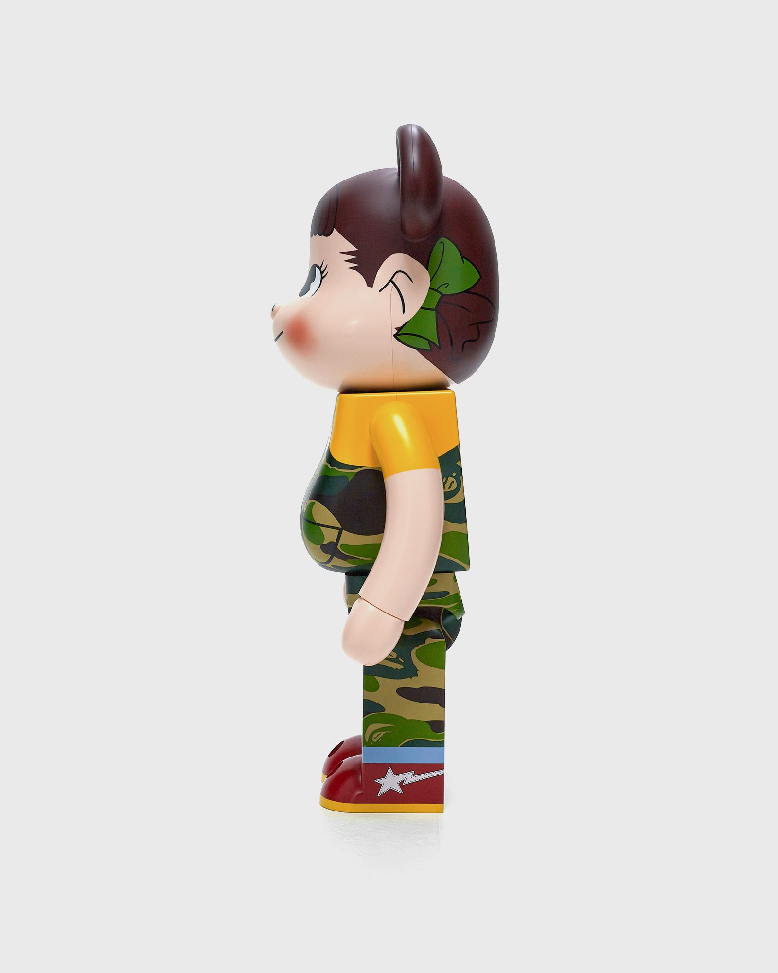 BEARBRICK 1000% BAPE X PEKO-CHAN GREEN