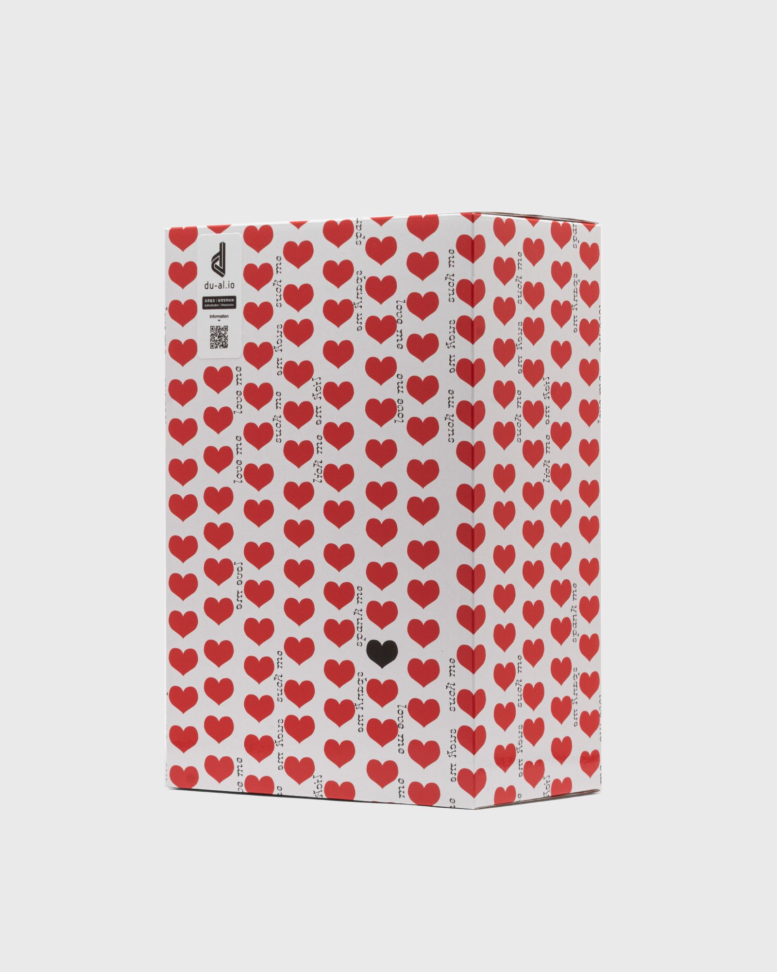 BEARBRICK 100% 400% AMPLIFIER WHITE HEART