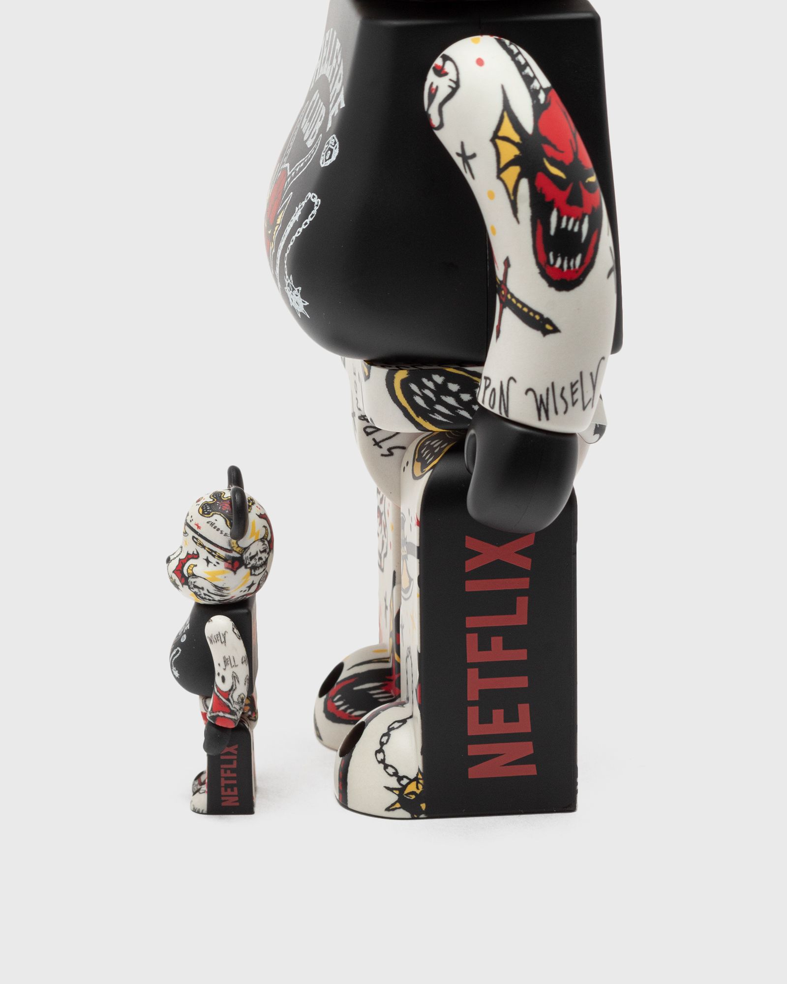 BEARBRICK 100% 400% STRANGER THINGS HELLFIRE CLUB