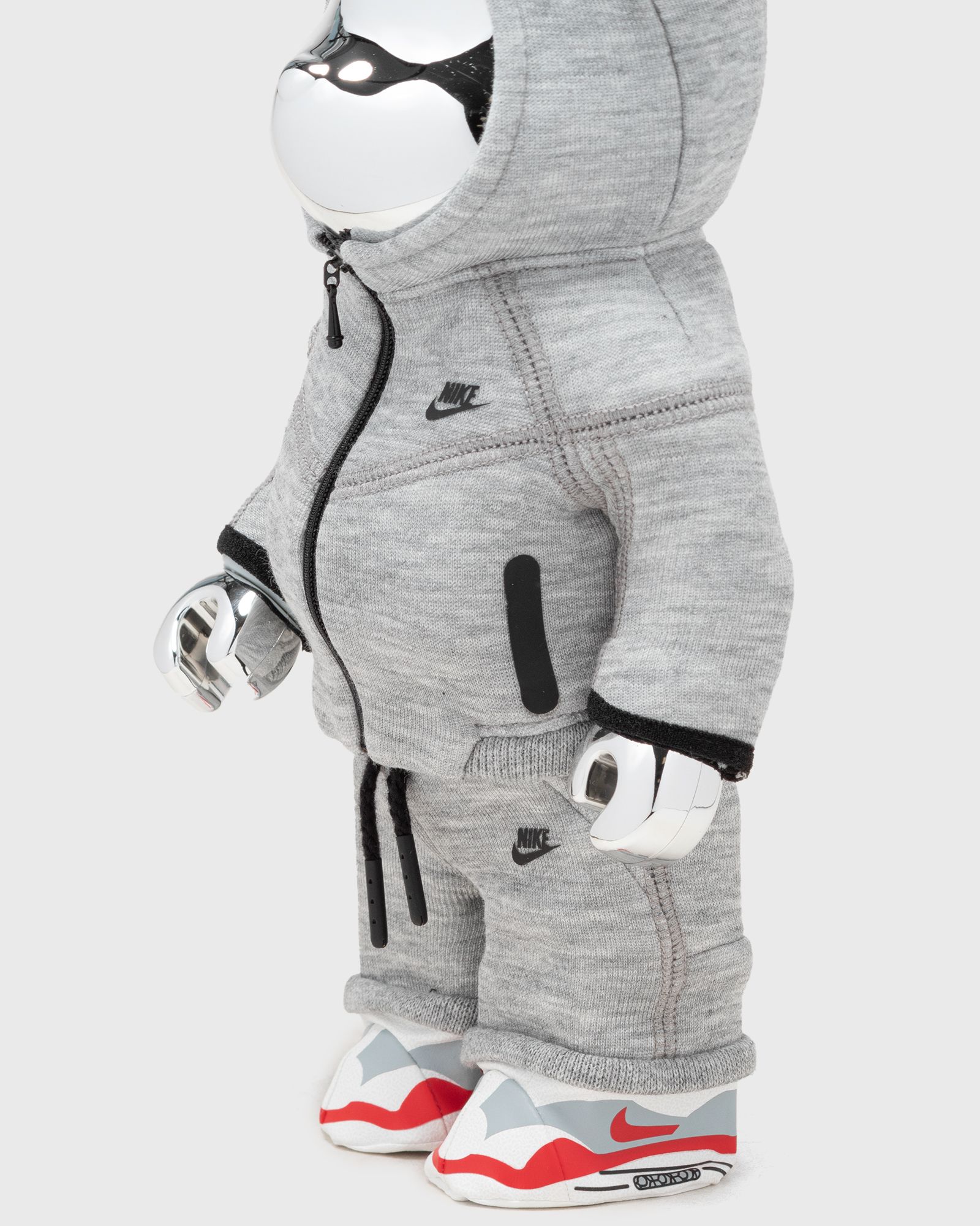 BEARBRICK 100% 400% NIKE TECH FLEECE N98
