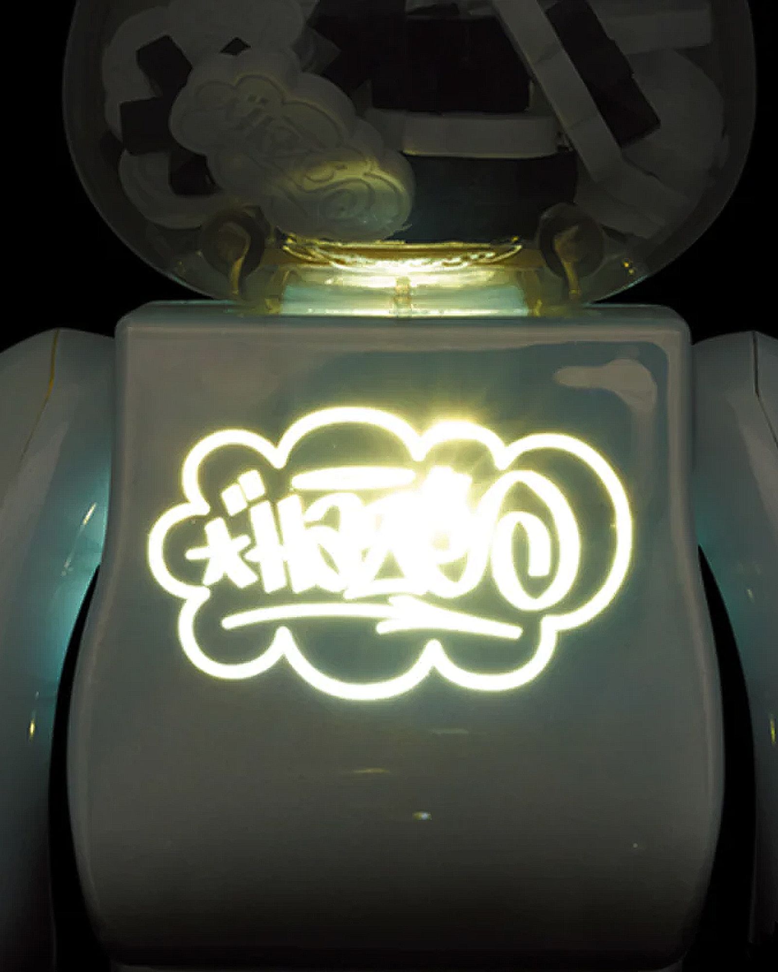 BEARBRICK 400% ERIC HAZE