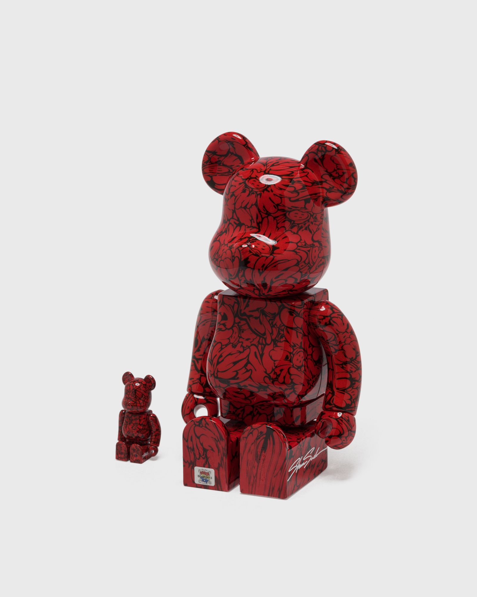 BEARBRICK 100% 400% SHUN SUDO MR. SCARLET