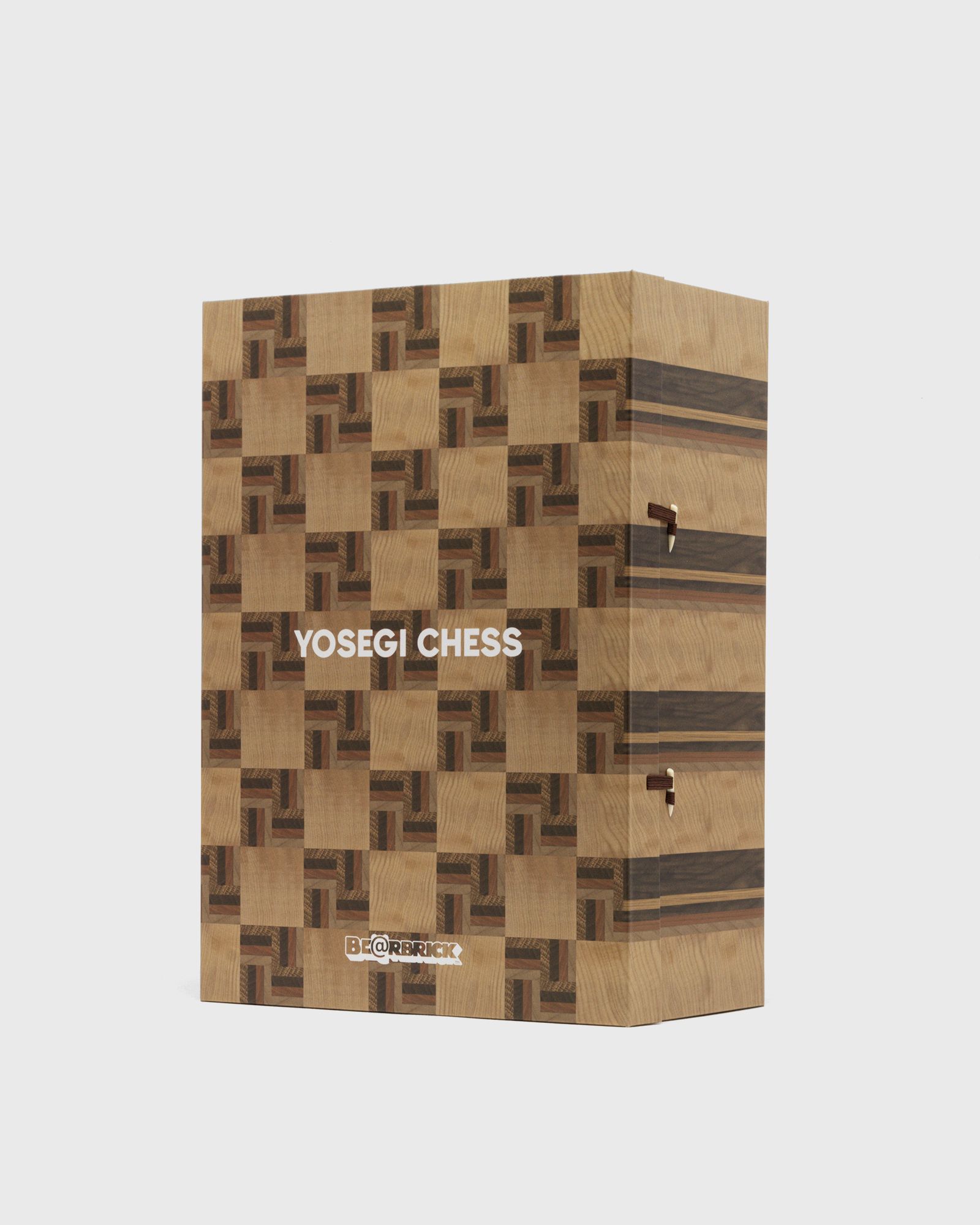 BEARBRICK 400% KARIMOKU YOSEGI CHESS