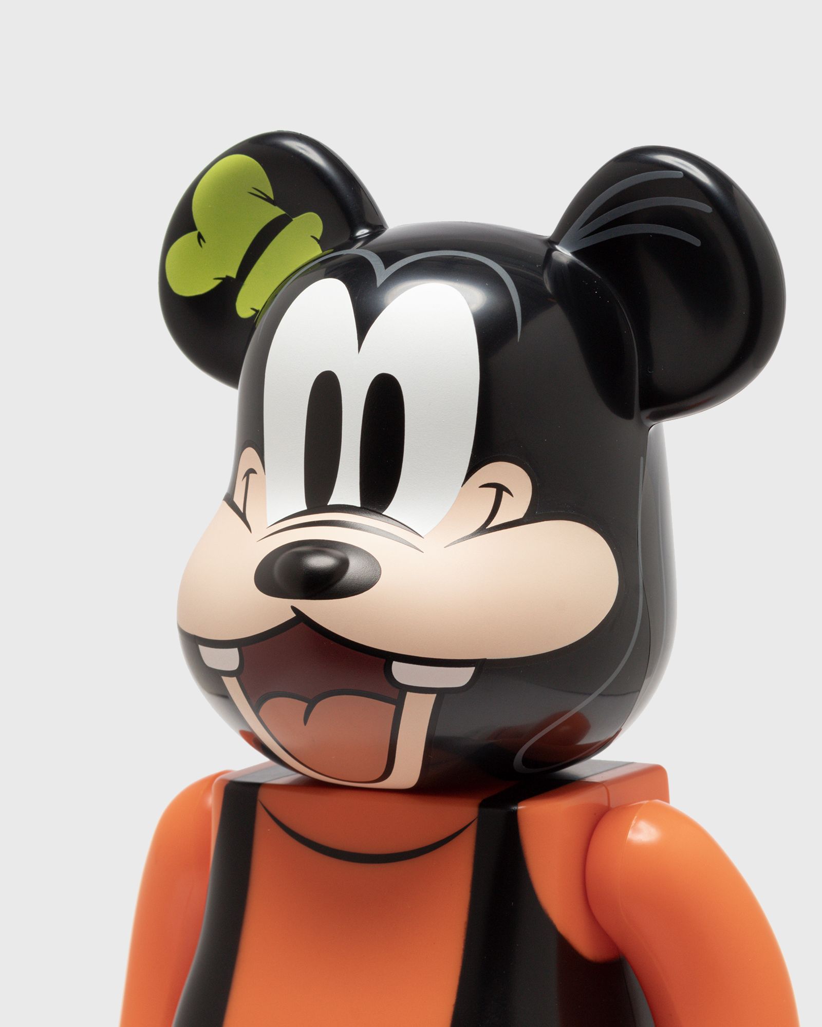 MEDICOM BEARBRICK 400% GOOFY Multi | BSTN Store