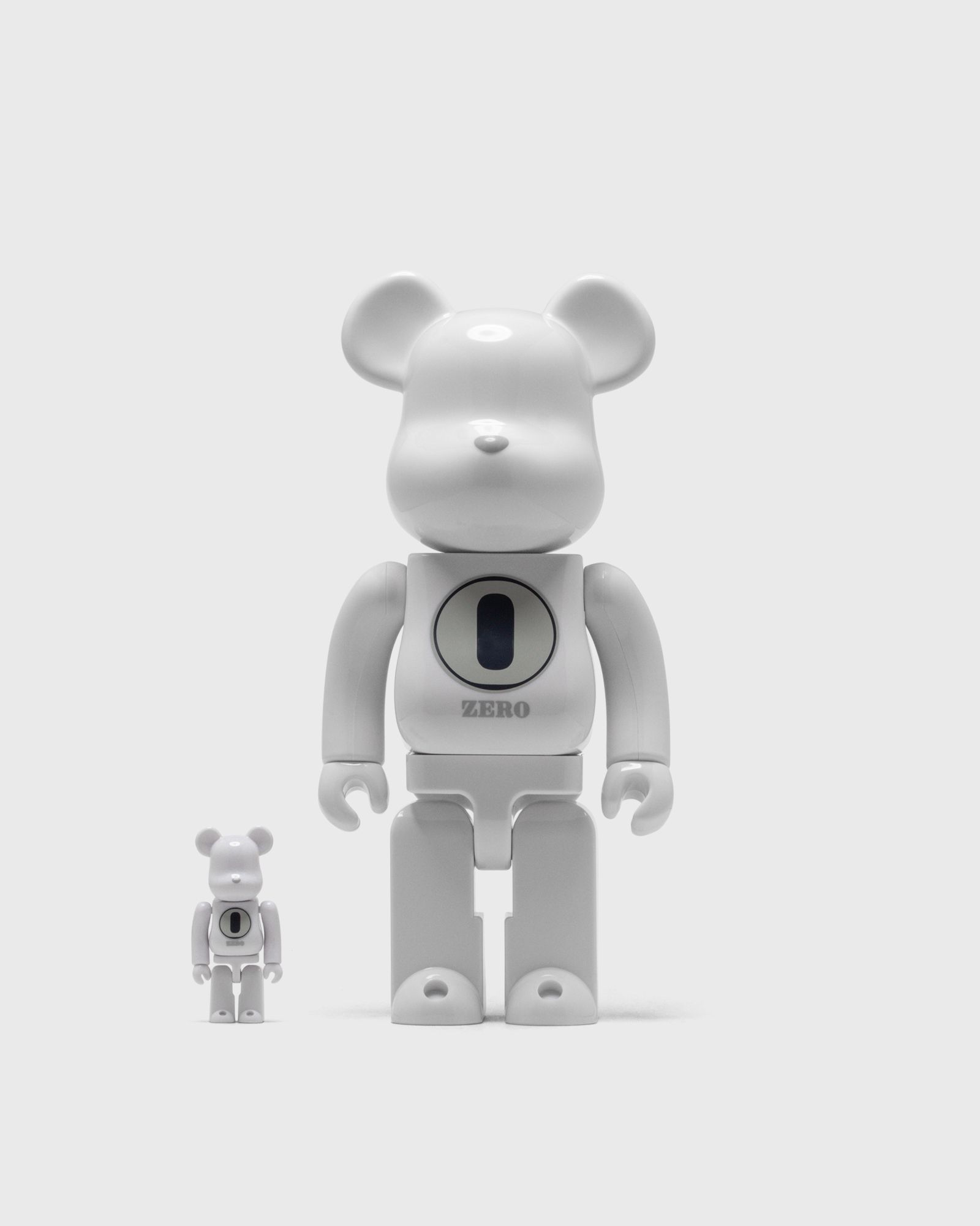 BEARBRICK 100% 400% ROBERT INDIANA X FRAGMENTDESIGN WHITE