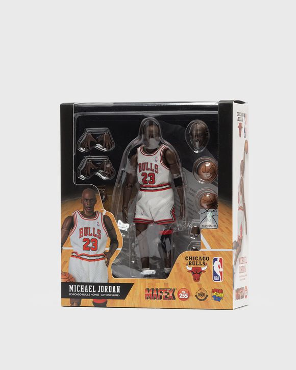 MAFEX MICHAEL JORDAN CHICAGO BULLS HOME