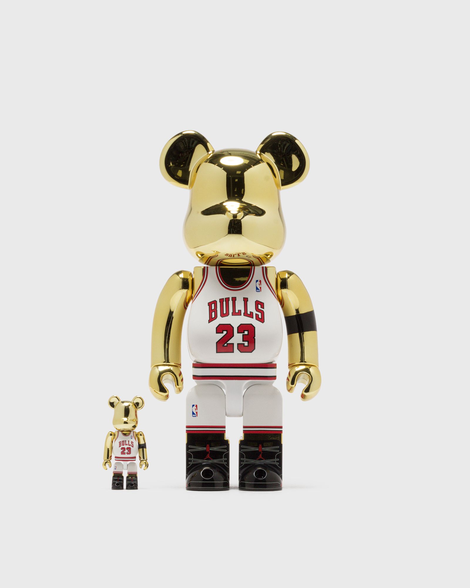 BEARBRICK 100% 400% MICHAEL JORDAN 1991 WORLD CHAMPION