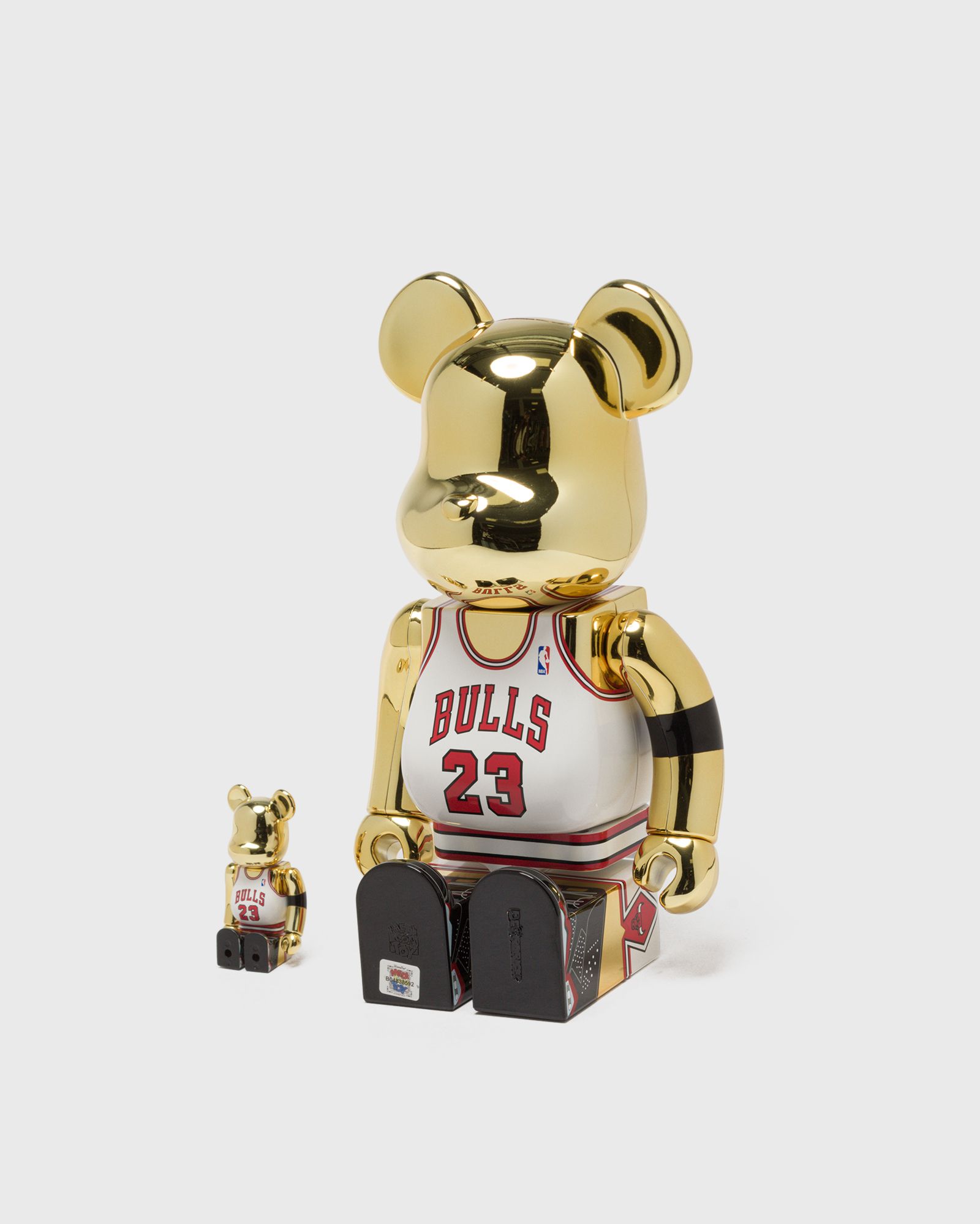 BEARBRICK 100% 400% MICHAEL JORDAN 1991 WORLD CHAMPION