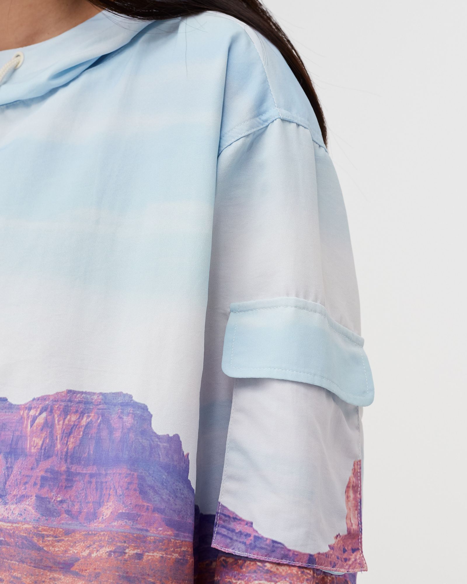 YOU ARE HERE NYLON PULLOVER