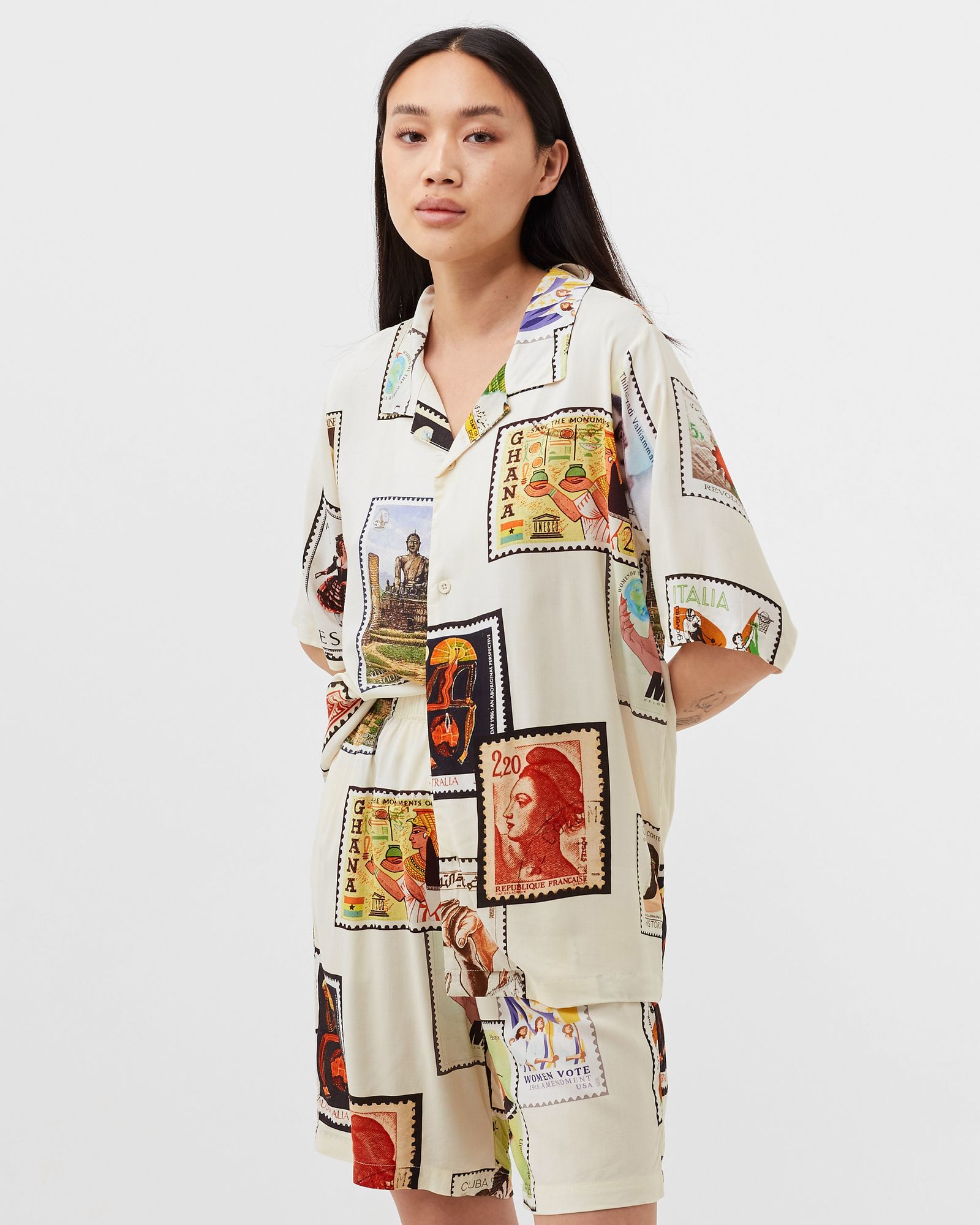 KEEP ME POSTED STAYCATION TOP