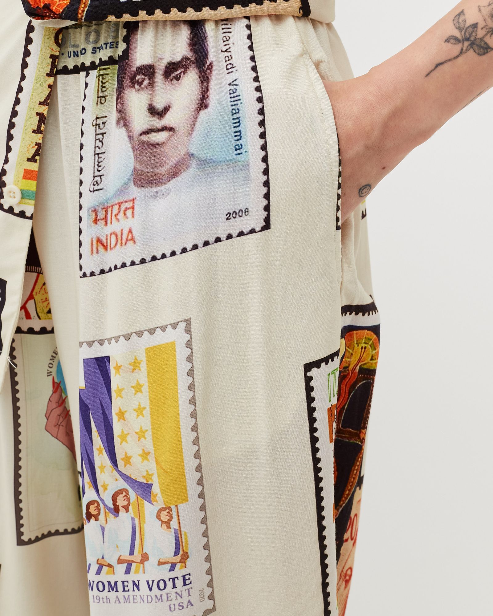 KEEP ME POSTED STAYCATION SHORT