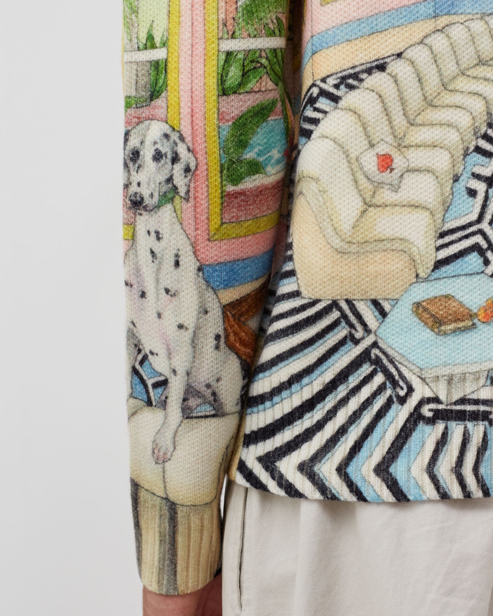 PRINTED CREW SWEATER