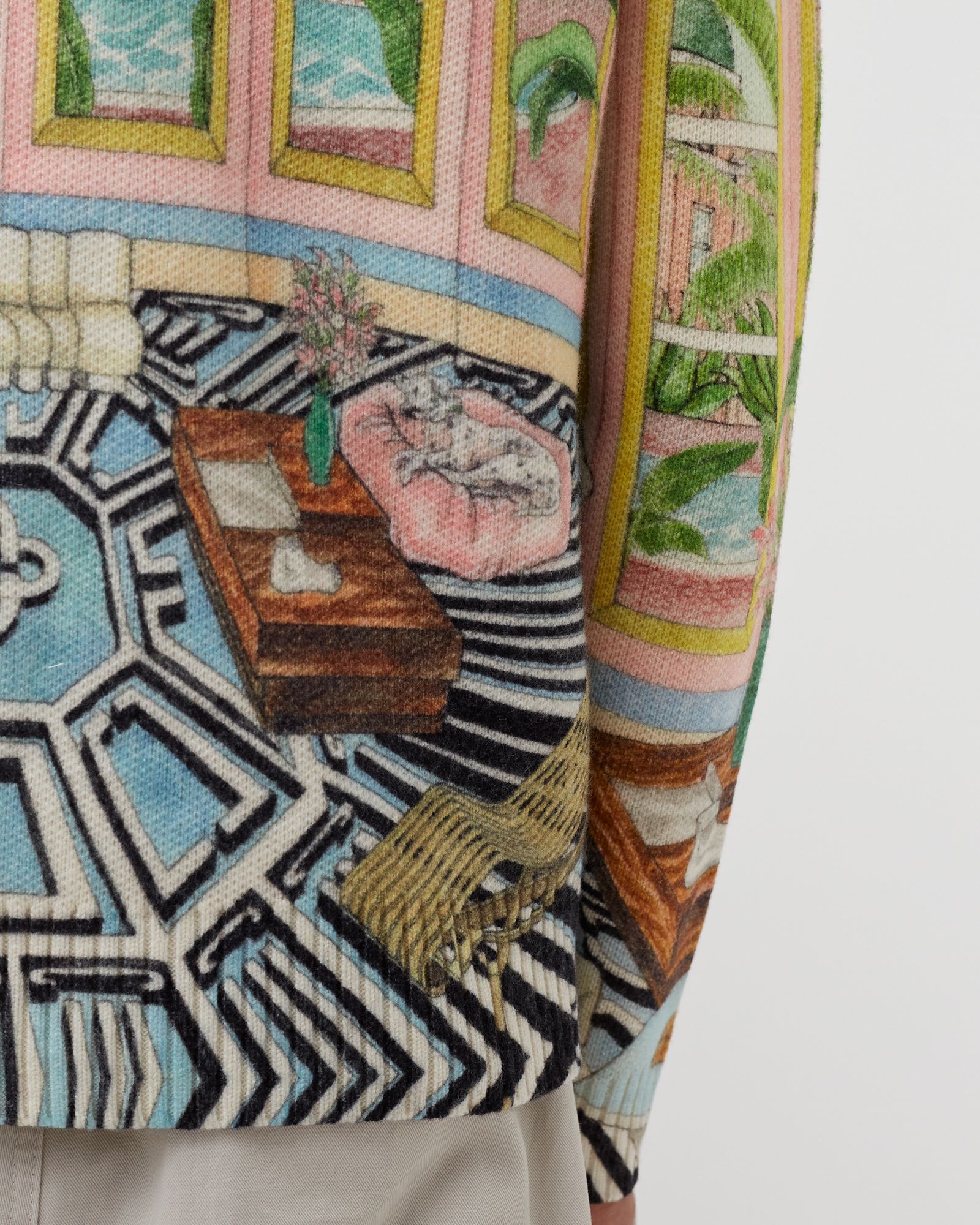 PRINTED CREW SWEATER