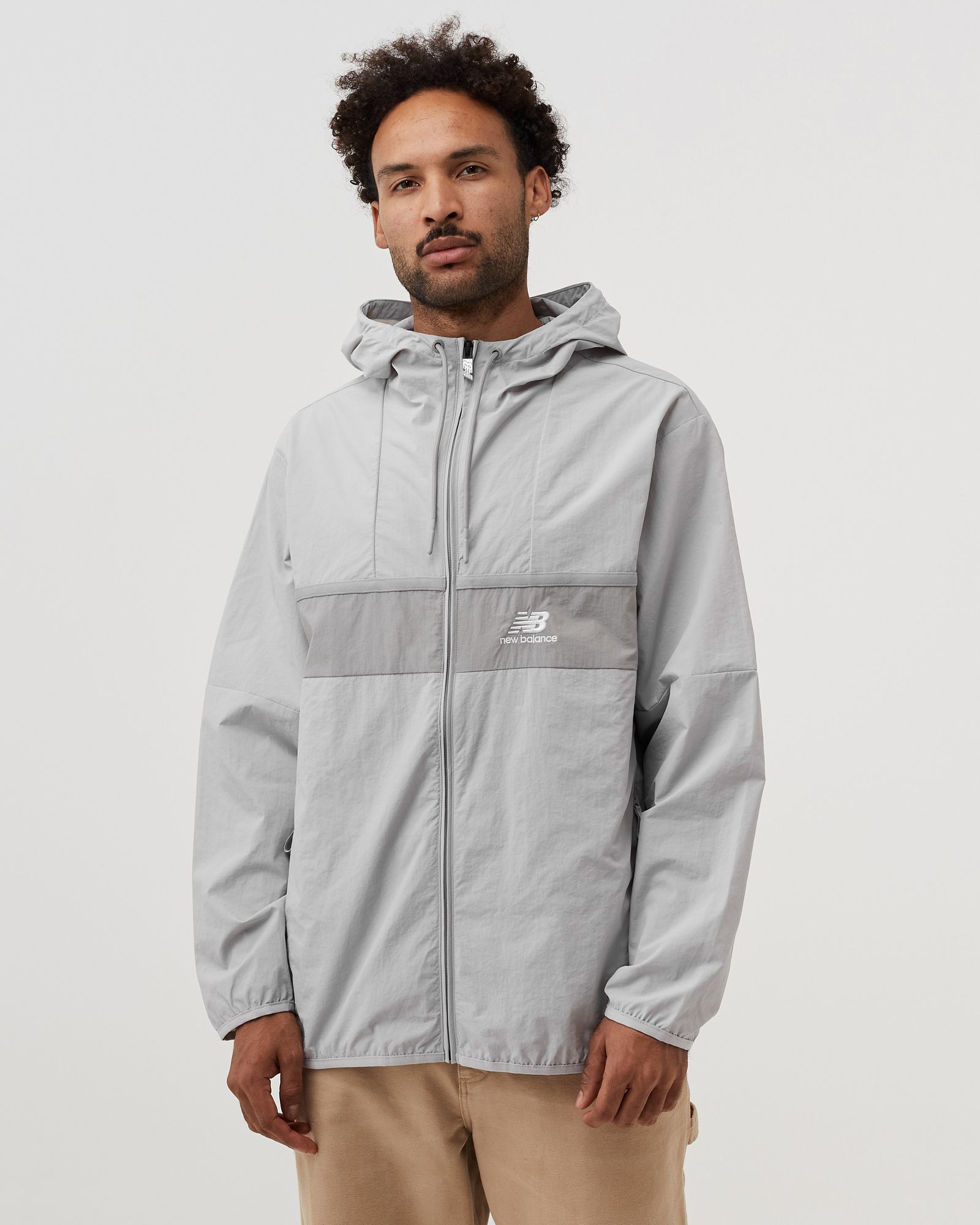 メンズウェア Balance Wheel New Balance Athletics Amplified Windbreaker Grey | BSTN Store