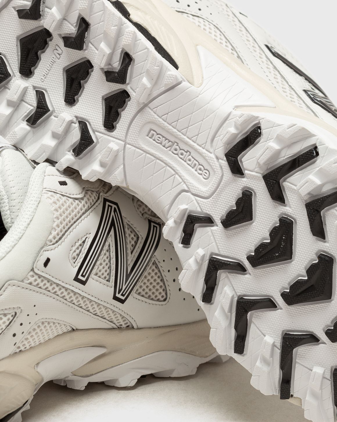 610 suede and mesh sneakers in beige - New Balance | Mytheresa