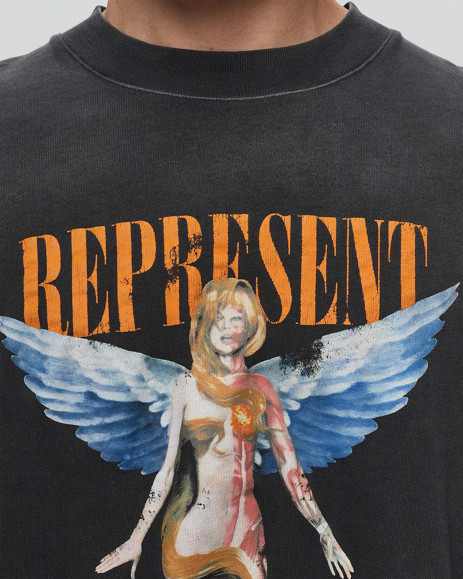 REBORN LONG SLEEVE T-SHIRT