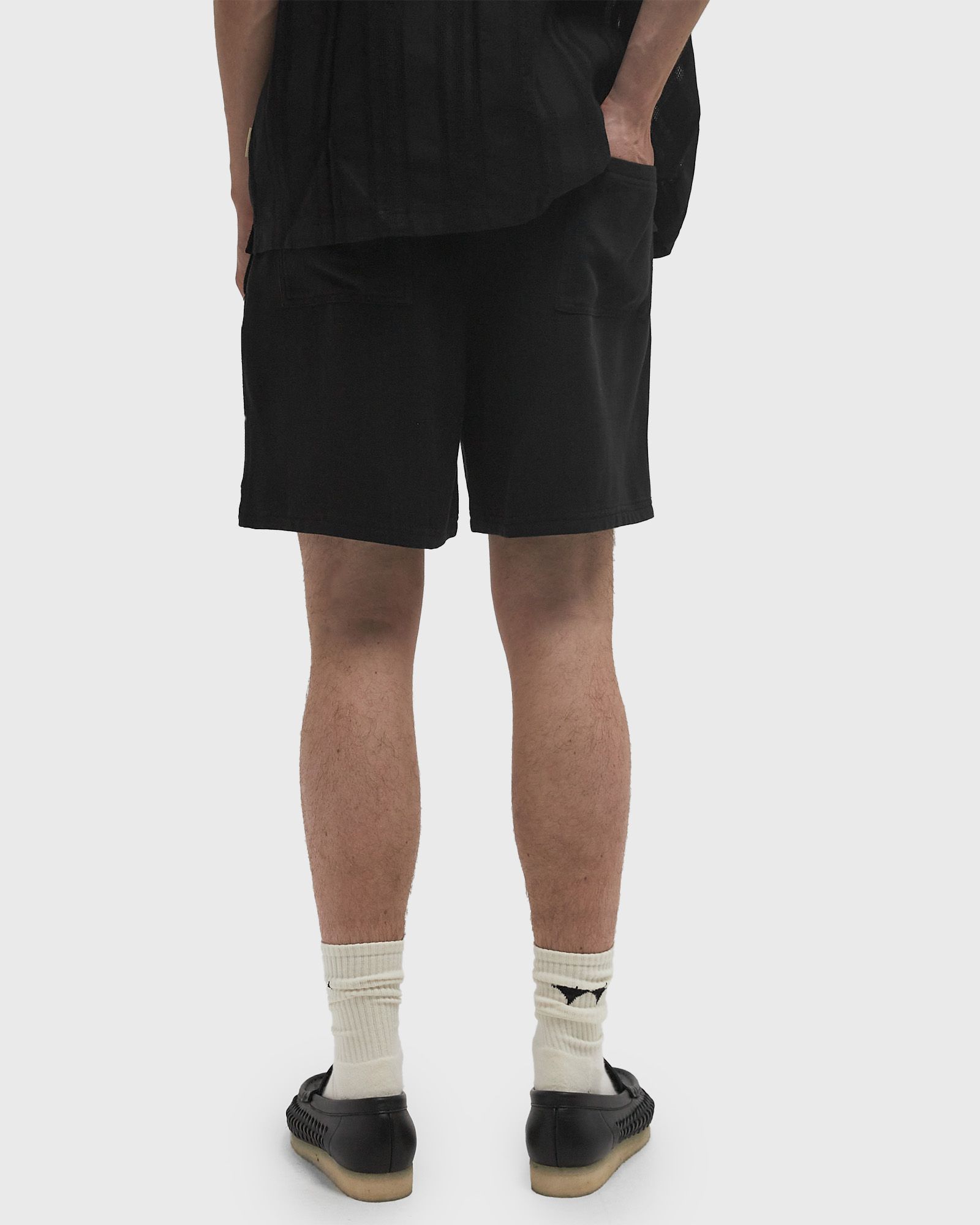 REPRESENT CREST SHORT