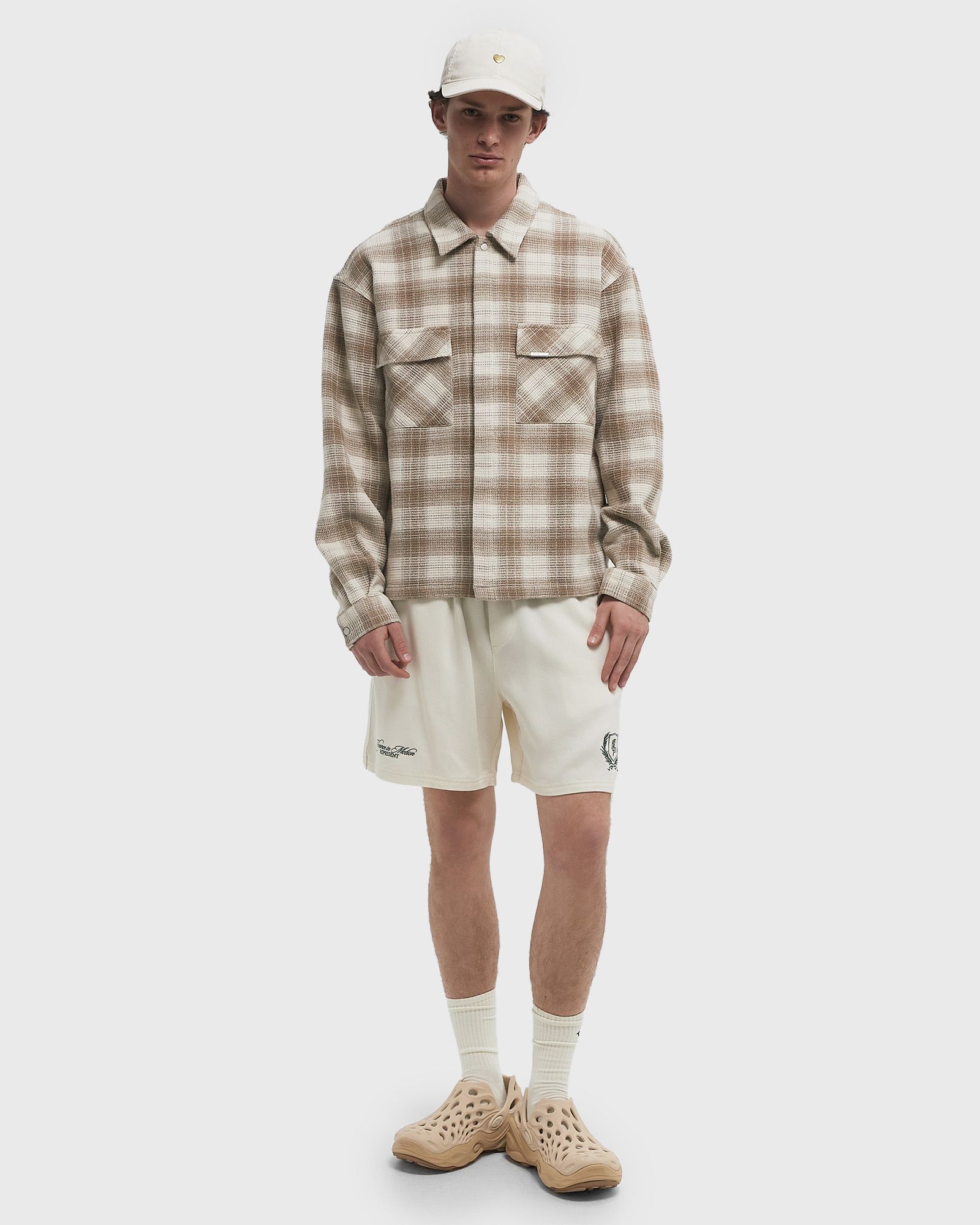 REPRESENT CREST SHORT