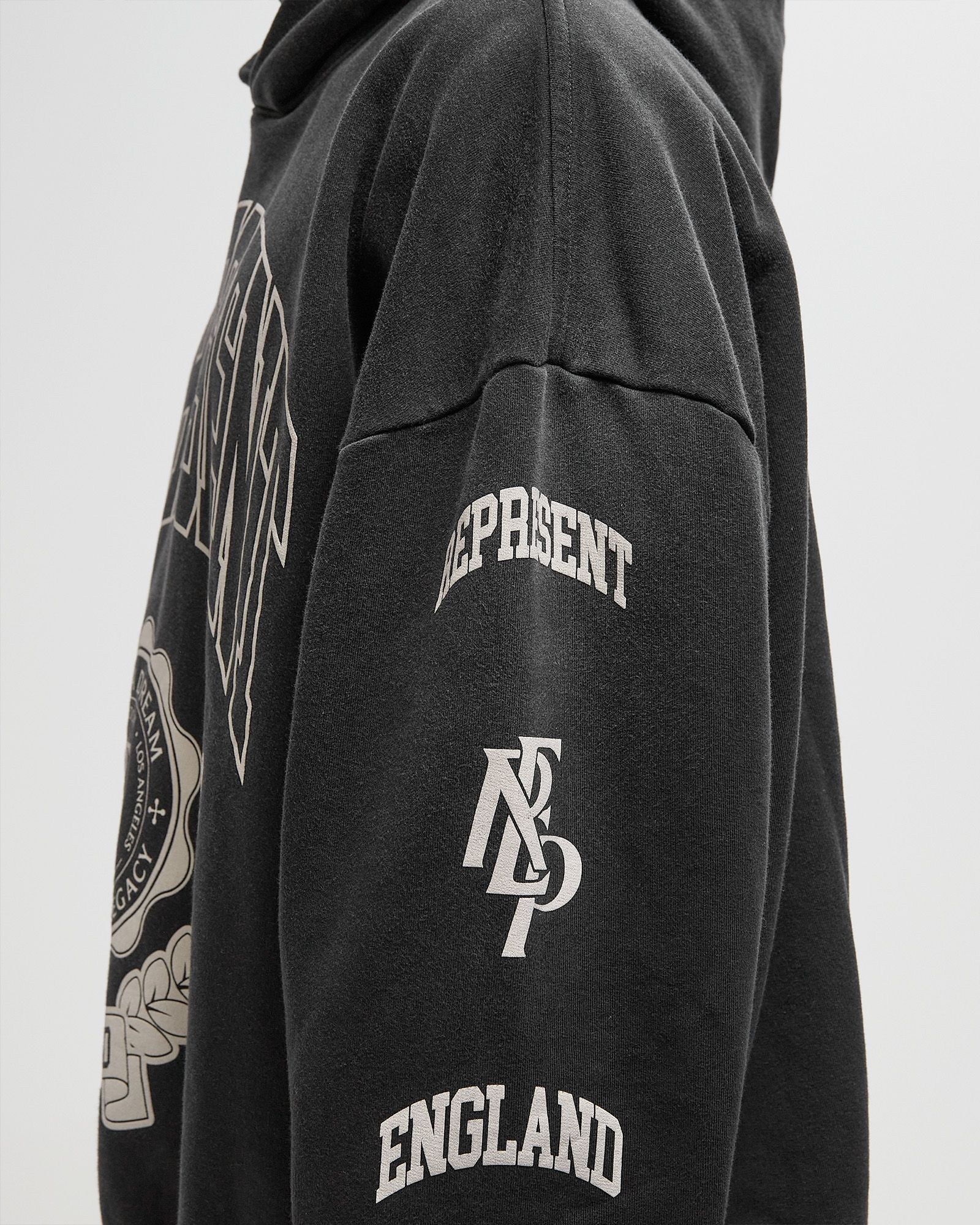 Represent Represent Legacy Crest Hoodie Black | BSTN Store