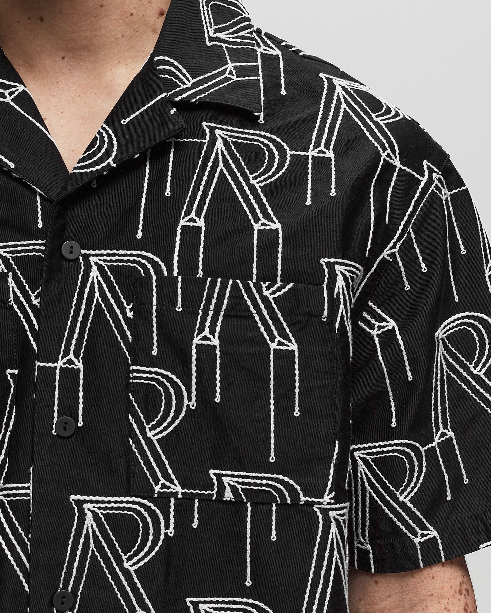 EMBRODIERED INITIAL OVERSHIRT