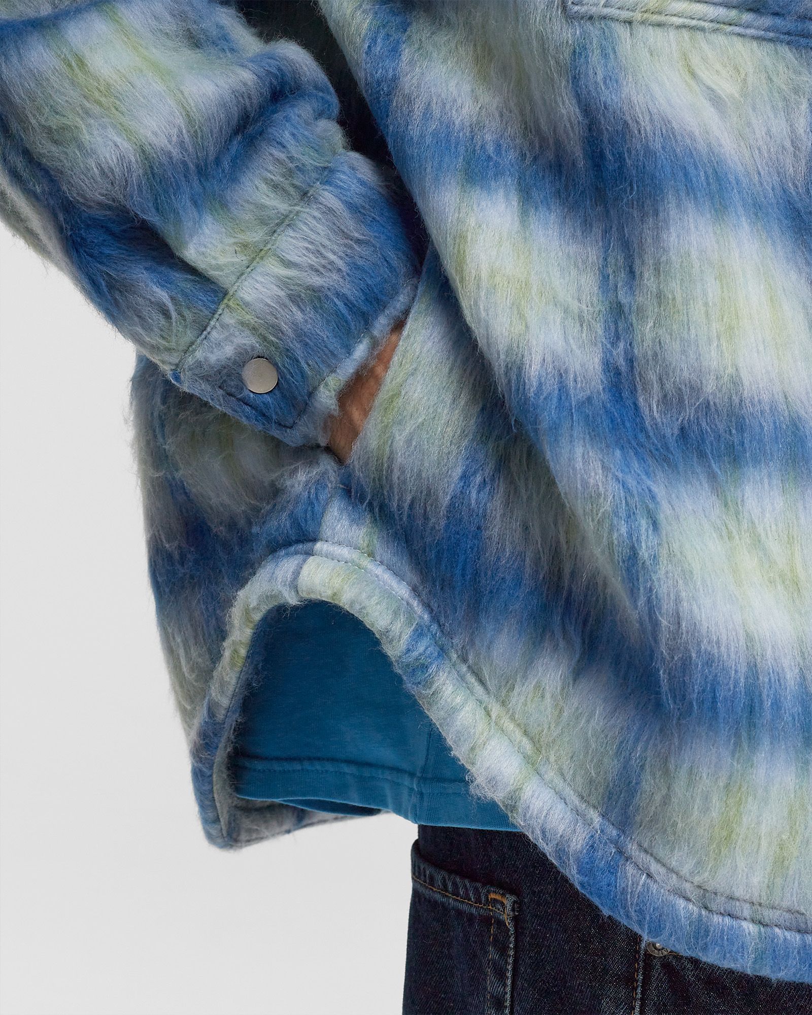 TEXTURED OVERSHIRT