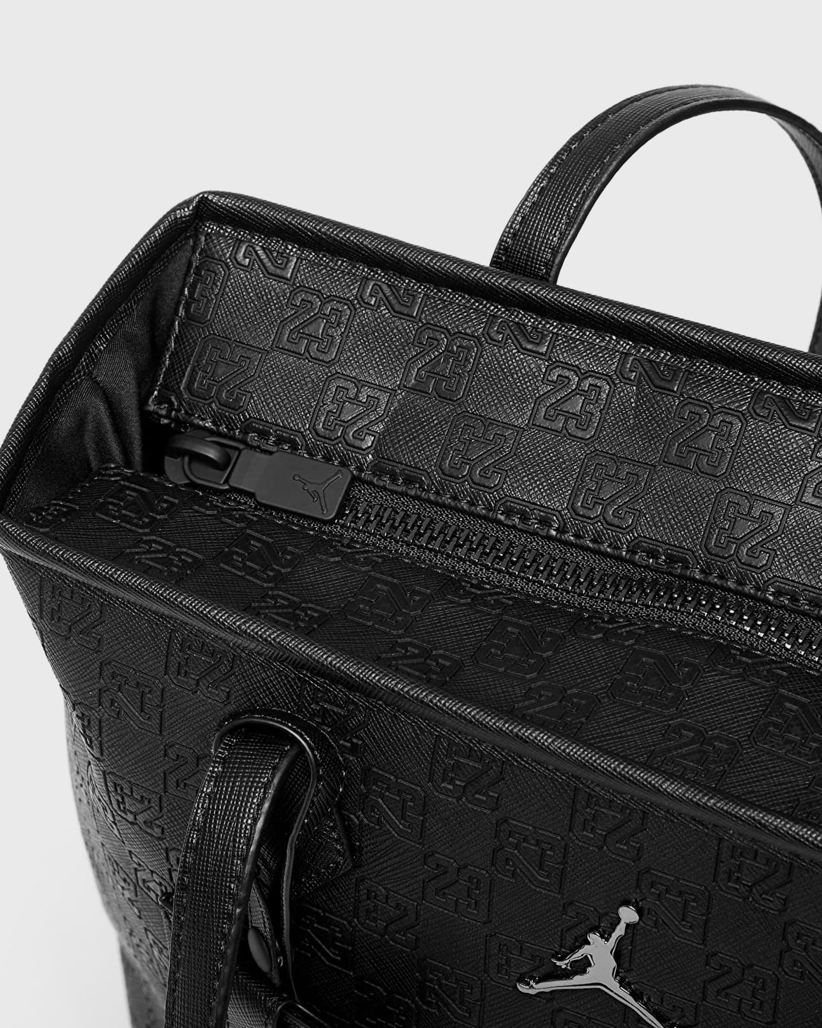 Jordan JAM MONOGRAM TOTE BAG M Black | BSTN Store