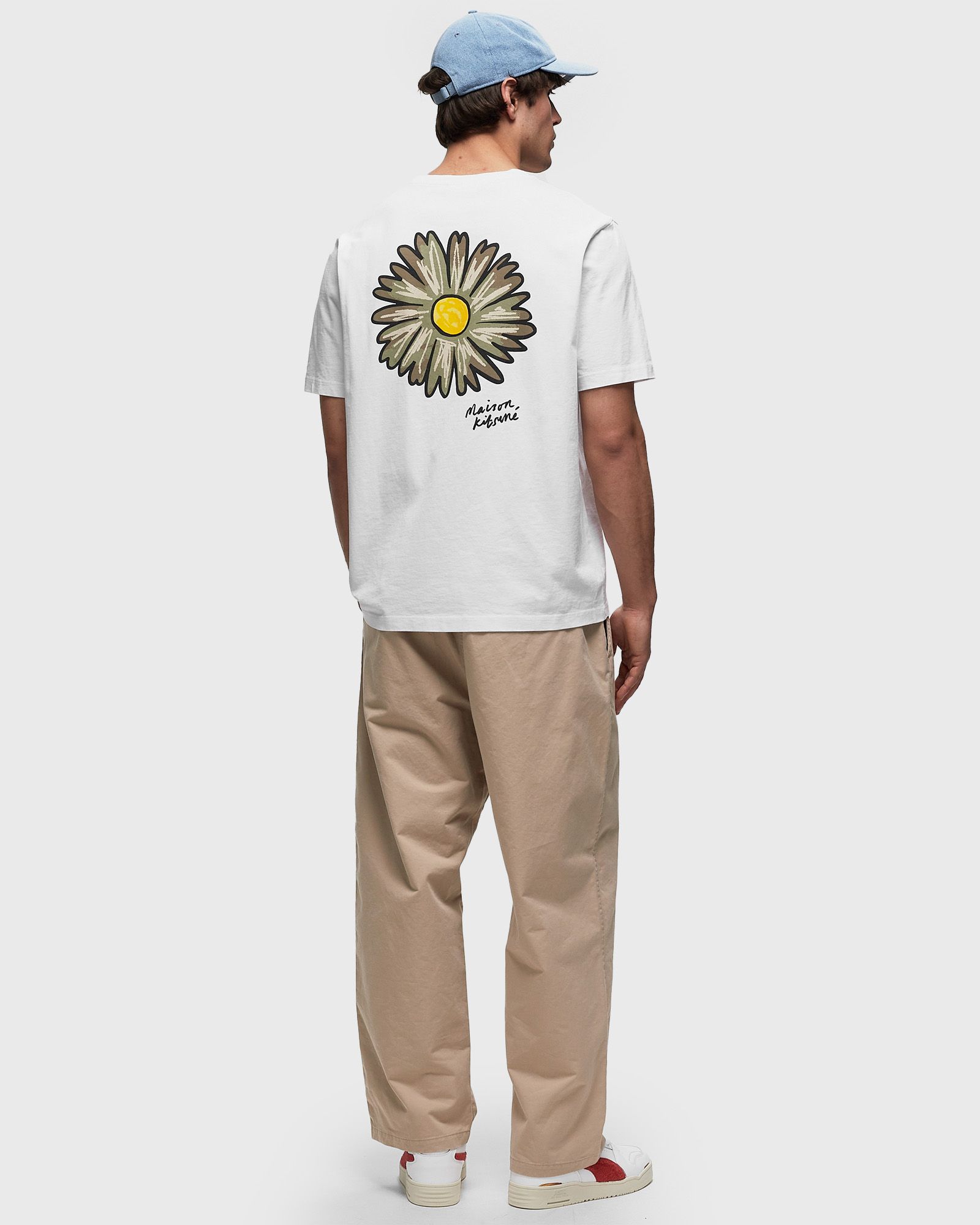 FLOATING FLOWER COMFORT TEE-SHIRT