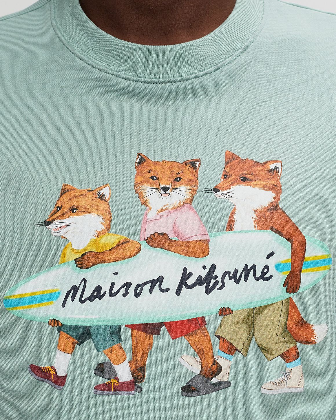 MAISON KITSUNE｜SURFING FOXES スウェットシャツ MM00310KM0129 FOXES KITSUNE｜SURFING MM00310KM0129 スウェットシャツ MAISON