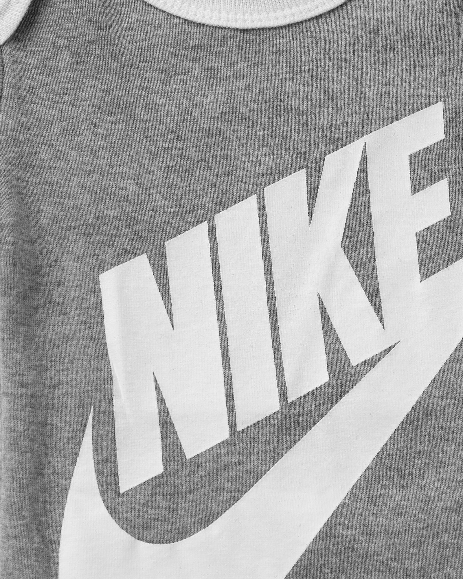 FUTURA LOGO HAT/BODYSUIT/BOOTIE 3 PIECE