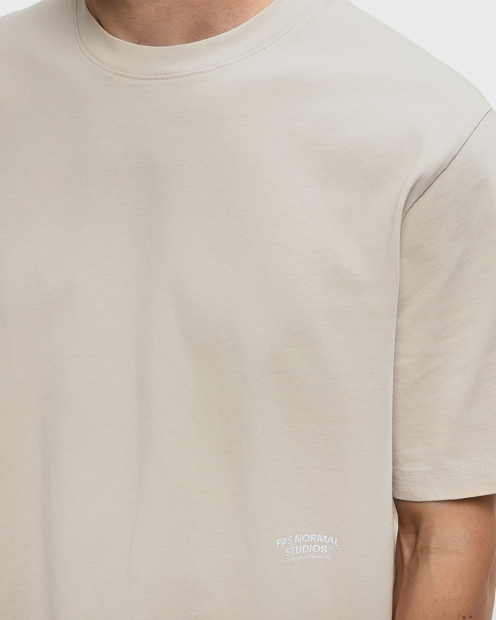 Off-Race Tee