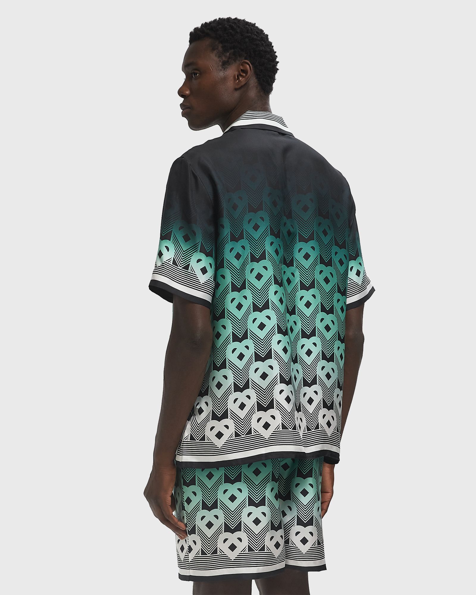 CUBAN COLLAR SHORT SLEEVE SHIRT