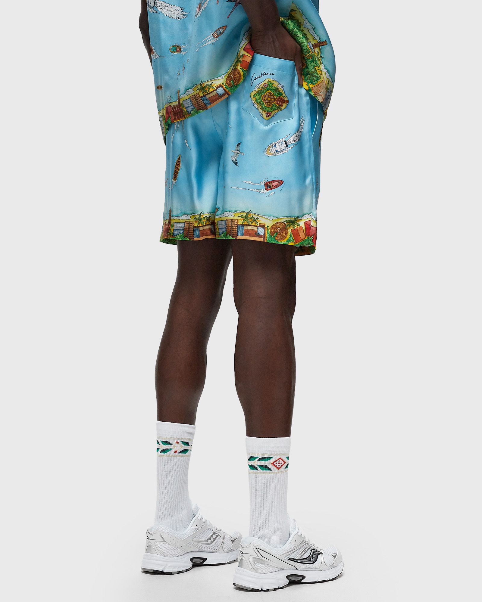 UNISEX SILK SHORTS WITH DRAWSTRINGS